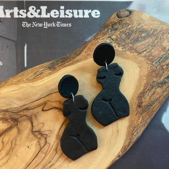 Handmade Clay Earrings | Forms of a Woman Silhouette | Black Leather Texture - Picture 3 of 11